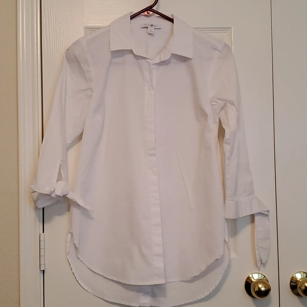 White button down tunic - Picture 1 of 5